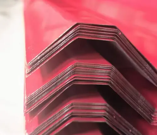 ورق بام فلزی فولادی گالوانیزه از پیش رنگ آمیزی موجدار با پوشش رنگی